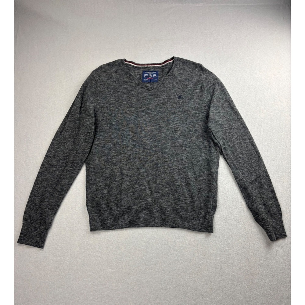 American Eagle Sweater Mens Medium Grey V-Neck Knit Pullover Athletic Fit Logo